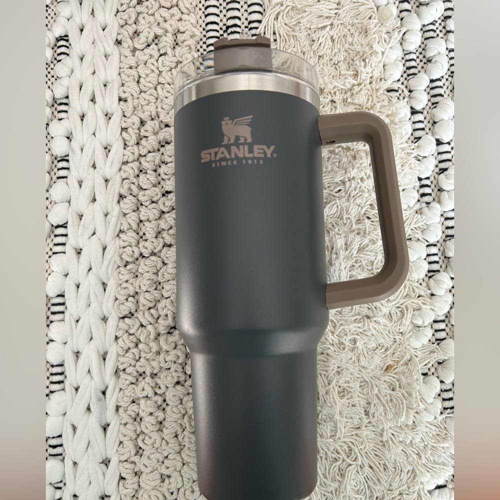 Stanley Quencher 40oz, original version, used, Coal